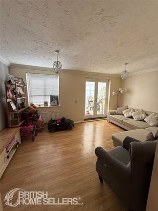 10, Christie Road, Essex photo 3