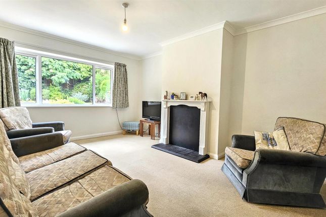 49, Armson Avenue, Leicester photo 4