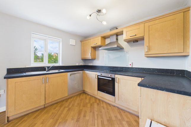 10, Waltheof Road, Sheffield photo 4