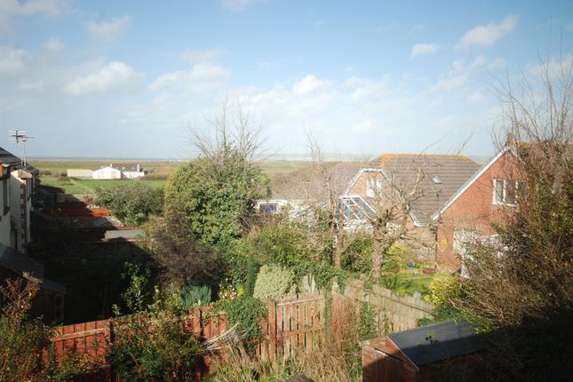 11, Ridgeway Avenue, Bideford photo 3