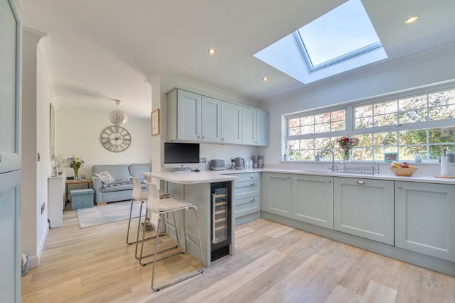 2, Trebartha Close, Callington photo 2