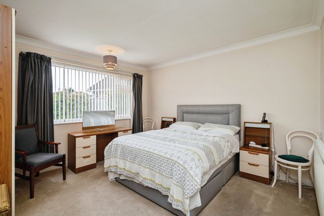 18, Borton Road, Norwich photo 4