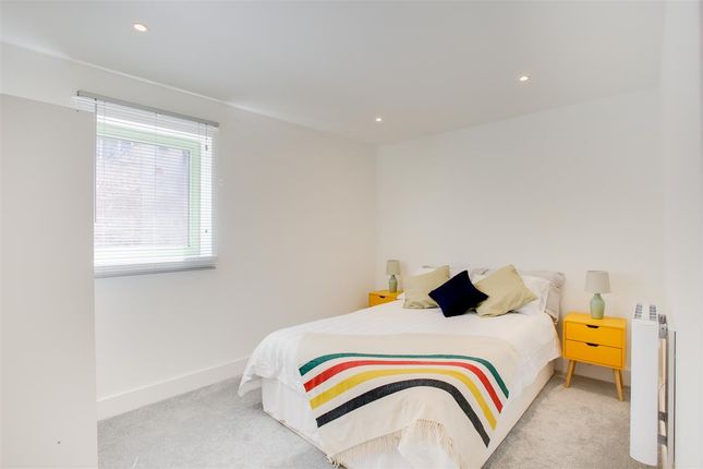 Thumbnail Terraced house for sale in Locarno Road, Acton