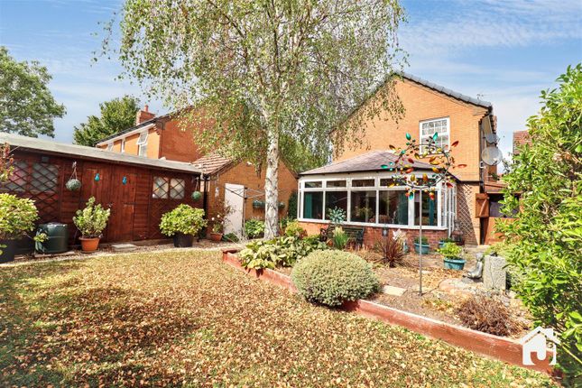 38, Cherrybrook Close, Leicester photo 2