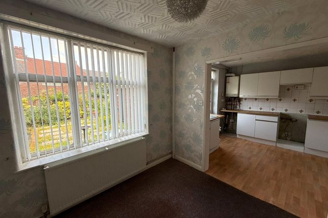 27, Alice Street, Merseyside photo 4