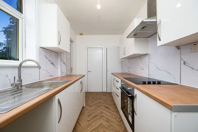 70 Gillburn Road, Dundee photo 4