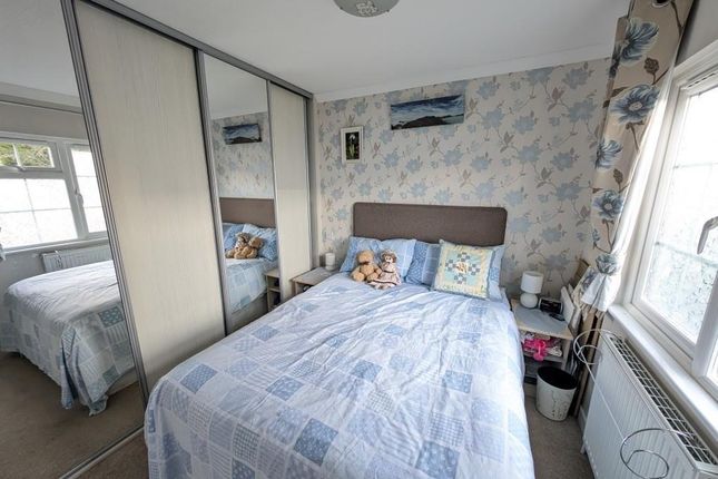 64 Rickwood Park, Horsham Road, Dorking photo 5
