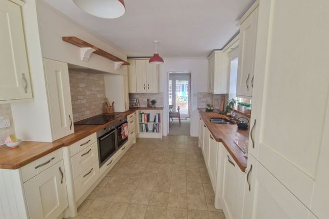 20, Valley Way, Exmouth photo 4