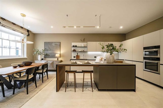 Property for sale in Princes Gate Mews, London SW7