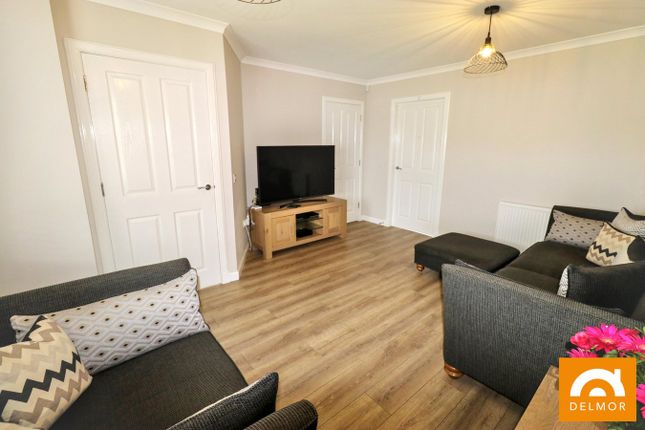37, Rosemount Grove, Leven photo 4