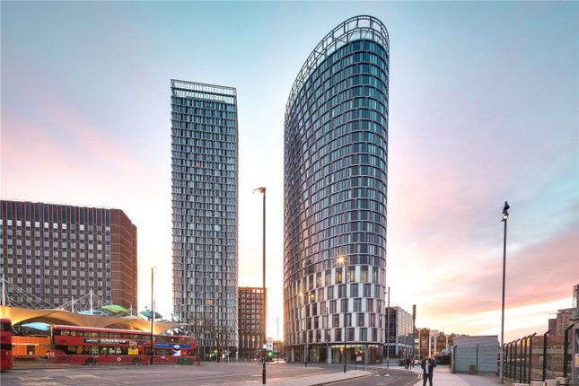 Thumbnail Flat to rent in Unex Tower, 7 Station Street, London