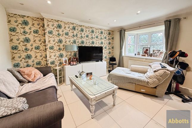 37, Billericay photo 2