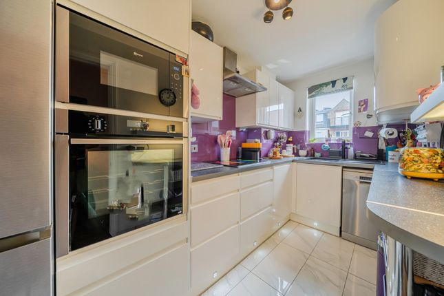 Flat 32, Chaplin House,, Sidcup High Street, Sidcup photo 3