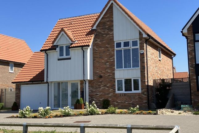 Thumbnail Detached house for sale in Russett Way, New Romney, Kent
