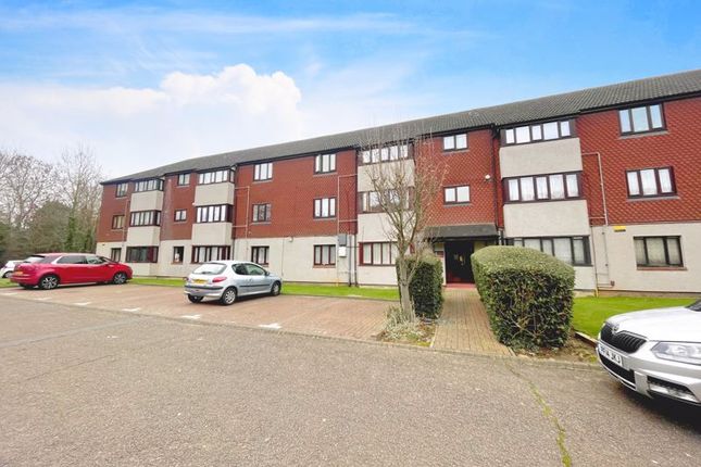 Flat to rent in Teviot Avenue, Aveley, South Ockendon