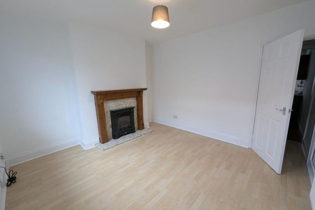 62, Lister Street, Nuneaton photo 2