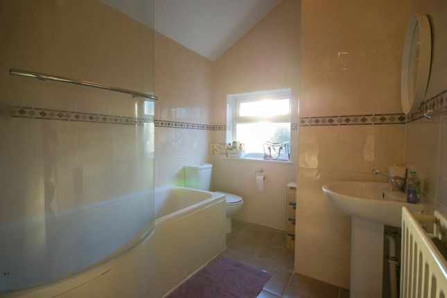 230, Dawlish Road, Birmingham photo 5