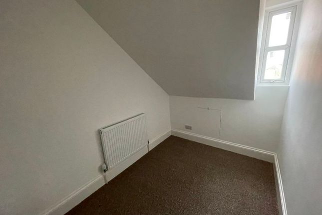 Flat to rent in Vane Terrace, Darlington
