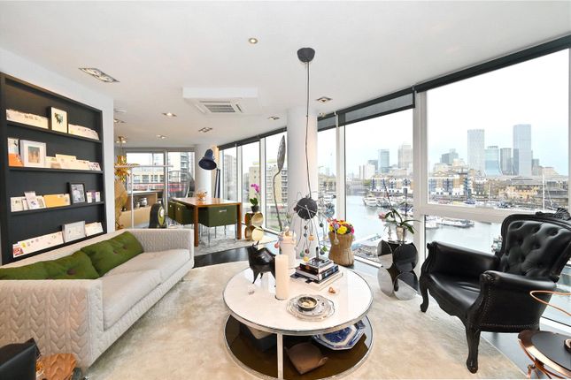 Thumbnail Flat for sale in Berglen Court, 7 Branch Road, Canary Wharf, London