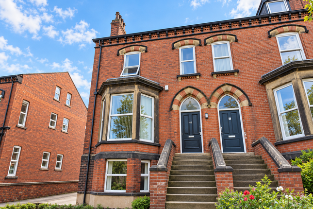 8-bed semi-detached on 68, Cardigan Road, Leeds, £563/mo