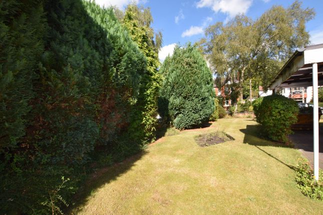 312, Northenden Road, Greater Manchester photo 2