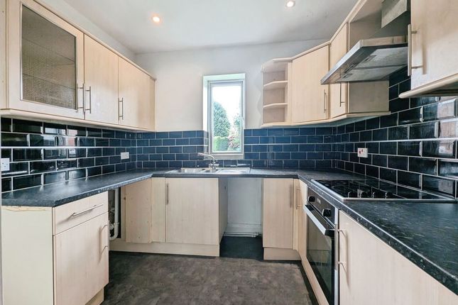 271, Silver Lonnen, Newcastle Upon Tyne photo 3