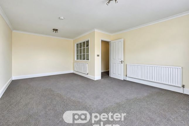 52a, CARDIFF photo 3