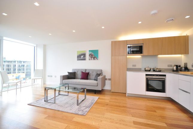 Flat to rent in Spenlow Apartments, Wenlock Road, Islington, London
