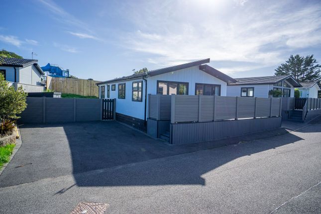 3-bed caravan on K25 The Warren, Pwllheli, £355,000