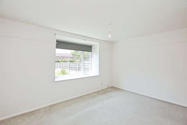 54, Nottingham photo 2
