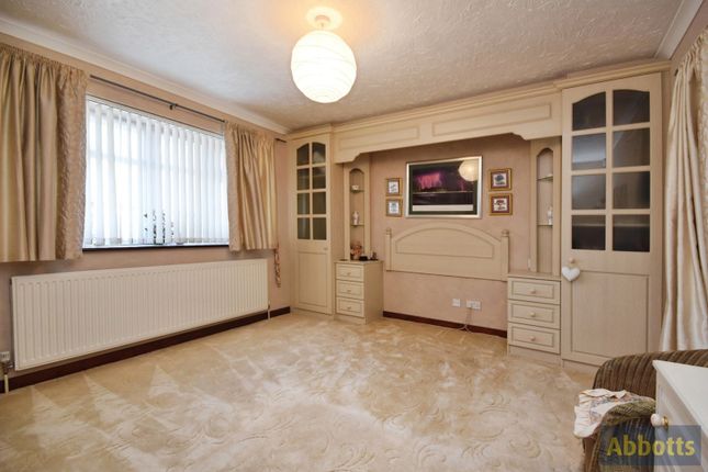 30, Clarence Road, Essex photo 3