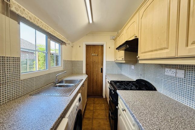 7, Wallingford Road, Wallingford photo 3