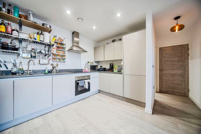 Flat 4, Caspian View, Buckingham Road, Milton Keynes photo 3