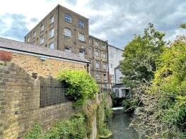2-bed flat on Flat 14, The Old Flour Mill,, London Road, Kent, £90,000
