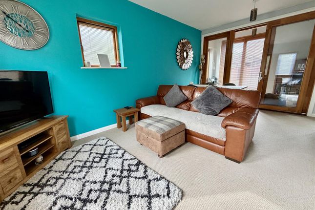 1, Bywater Court, off Haigh Moor Way, Castleford photo 2