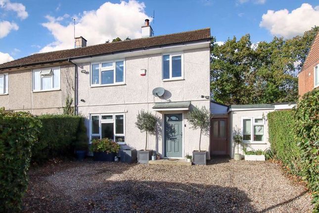 3-bed house on 9, Oliver Close, St. Albans, £450,000