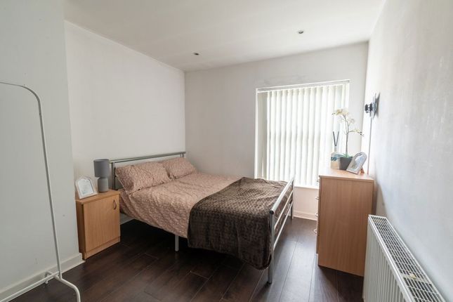 Smithdown Road, Wavertree photo 4