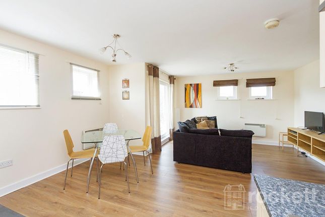 25, Windsor Court, Newcastle Under Lyme photo 5
