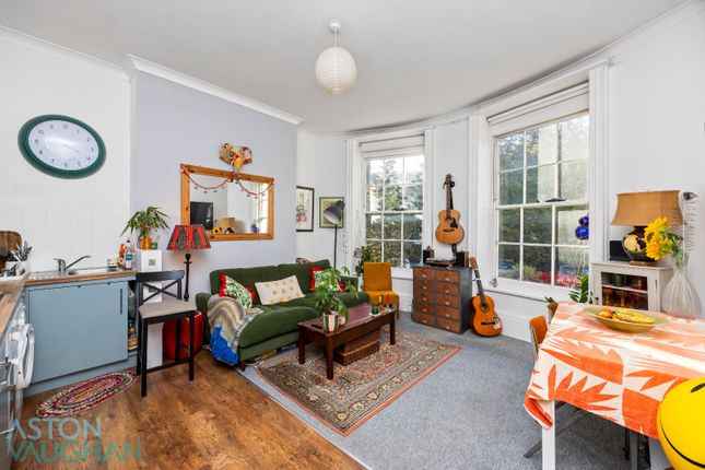 23 Hanover Crescent, East Sussex photo 5