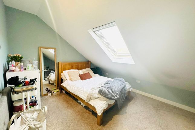 43 Teversal Avenue, Nottingham photo 3