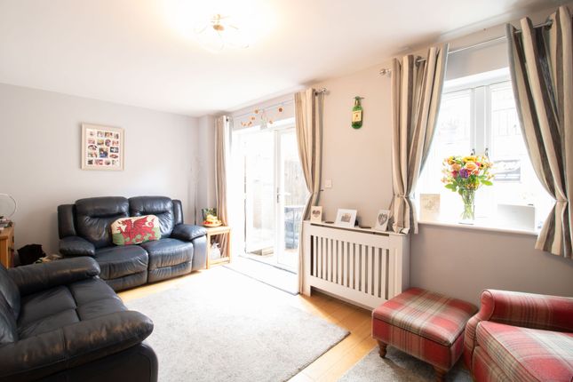 62 Woodside Walk, Newport photo 4