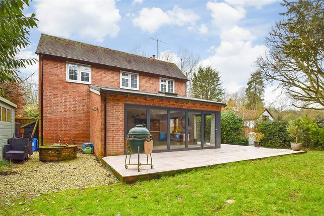 Birtley Green Bramley, Guildford photo 2