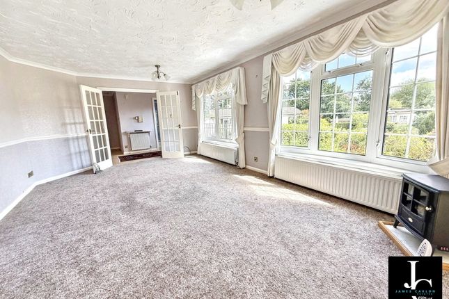 17, Tweedale Drive, Telford photo 3