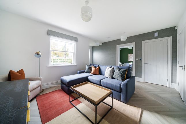 Linnet Drive, Ascot photo 4
