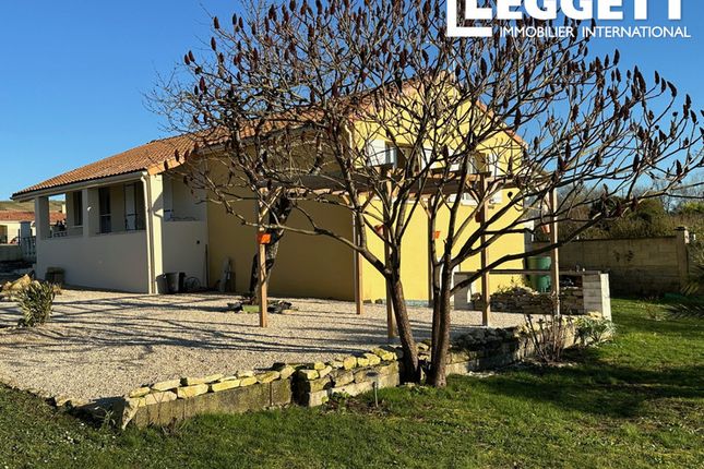 Villa for sale in Marcillac-Lanville, Charente, Nouvelle-Aquitaine
