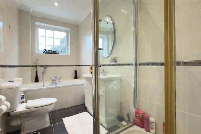 50a, 50a, The Avenue, Poole photo 3