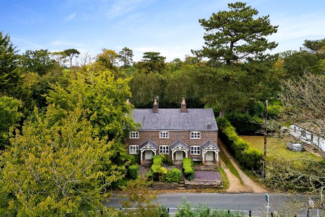 2-bed house on 2 Old Hall Cottage Hall Lane, Knutsford, £425,000