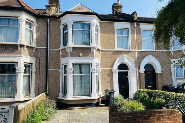 Terraced house for sale in Lansdowne Road, Seven Kings, Ilford