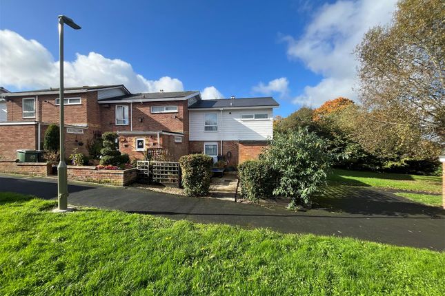 42 Stockham Park Grd 2.Jpg