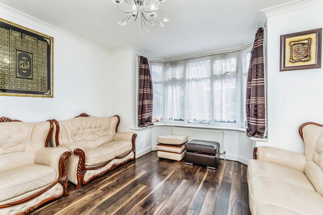 End terrace house for sale in Darcy Road, London